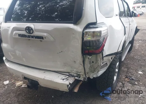 2018 Toyota 4Runner Sr5 from USA, damaged, VIN JTEZU5JR5J5187063
